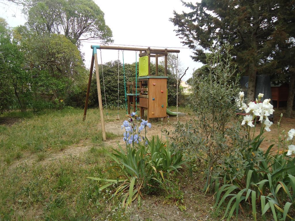 Domaine De La Pinsonniere Villa La Liviniere Bagian luar foto